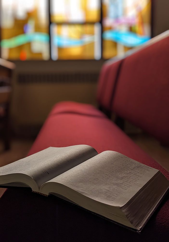 Monona church bench